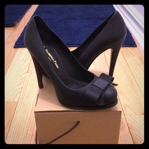Florenza Ferri Black Leather Bow tie Shoes